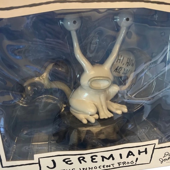 Daniel Johnston Jeremiah The Innocent Frog Vinyl Figure - Picture 7 of 13